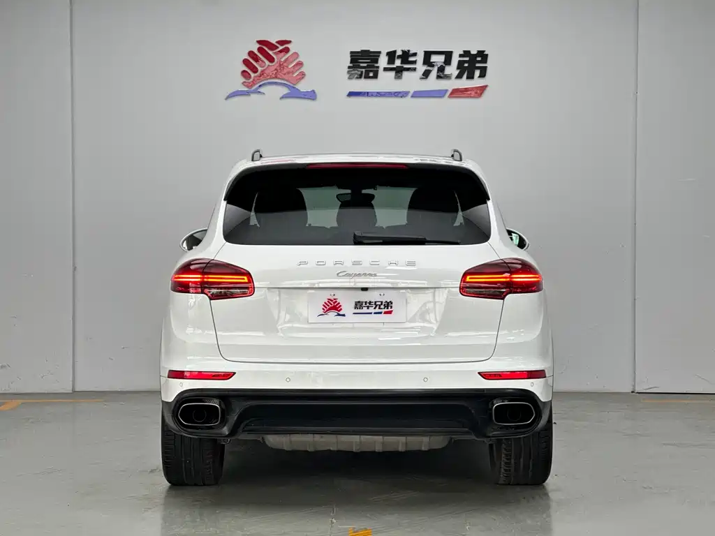 Porsche Cayenne 2015 — фото 11