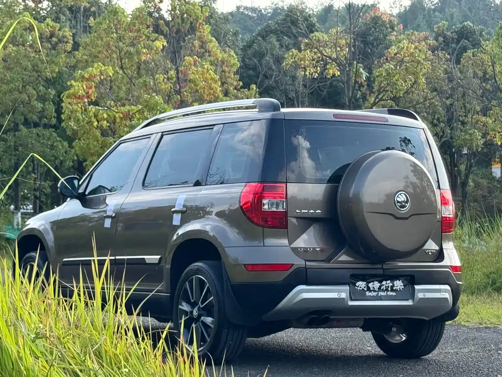 Skoda Yeti 2014 — фото 9