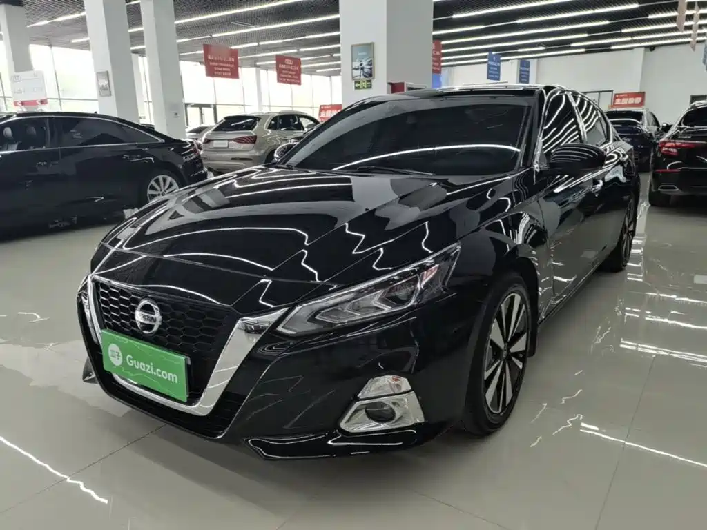Nissan Teana 2022