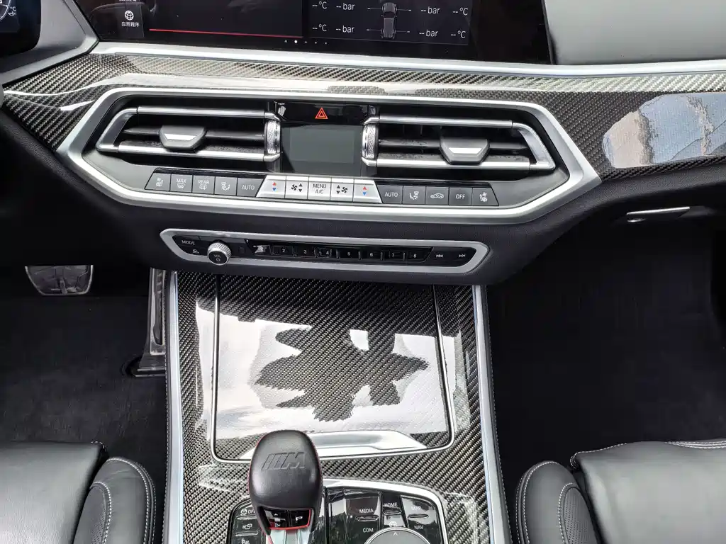BMW X5 M 2023 — фото 26