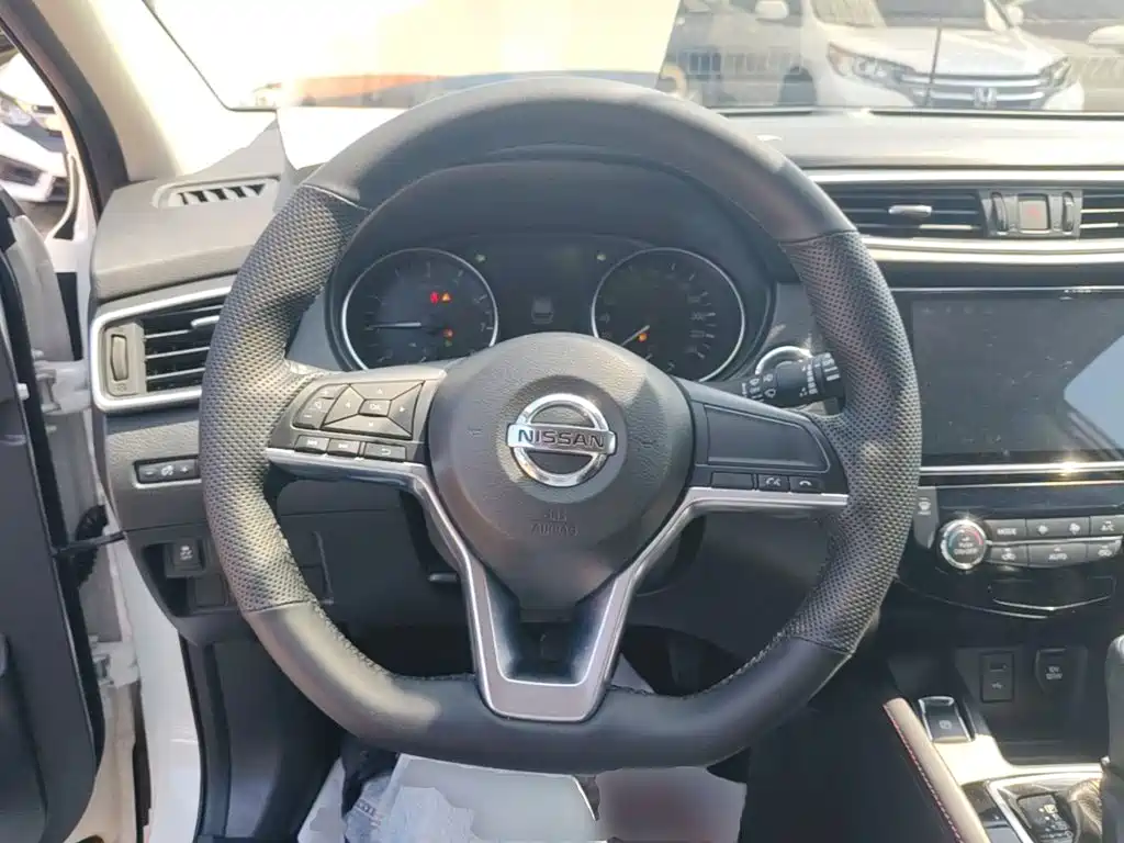Nissan Qashqai 2022 — фото 11