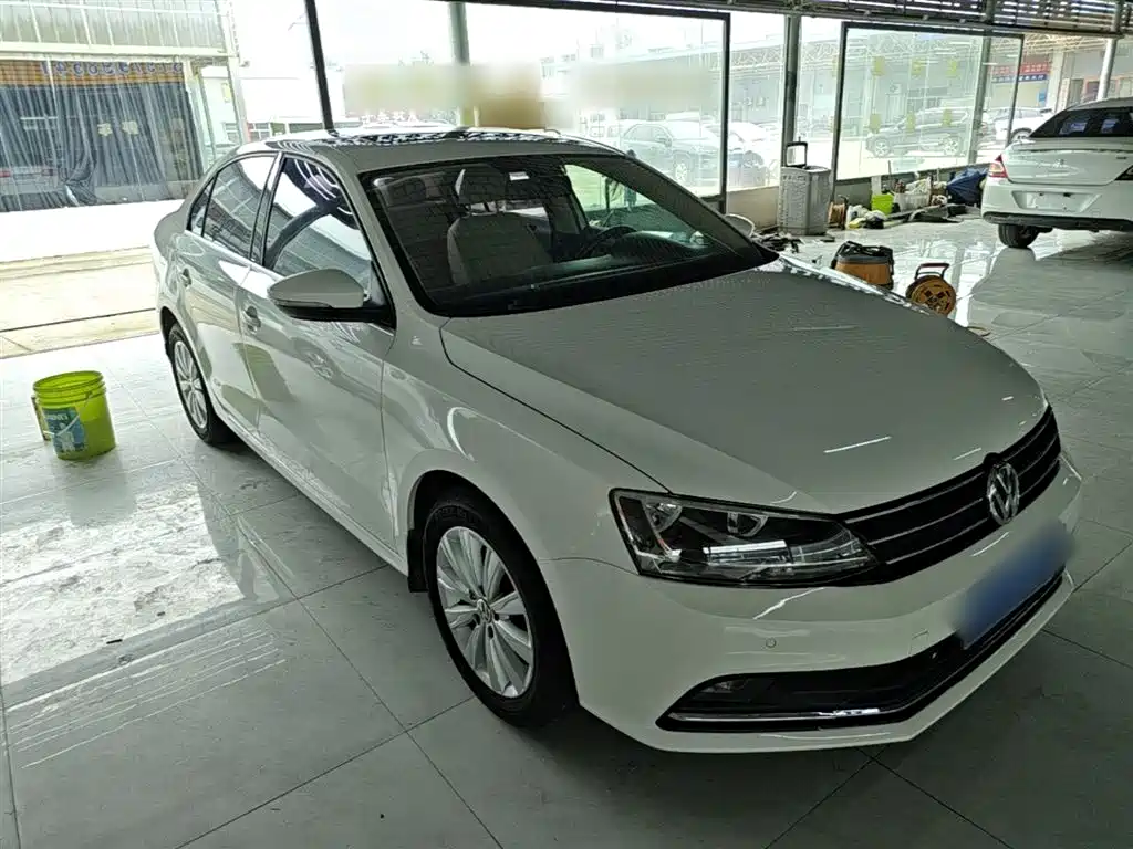 Volkswagen Sagitar 2015 — фото 4