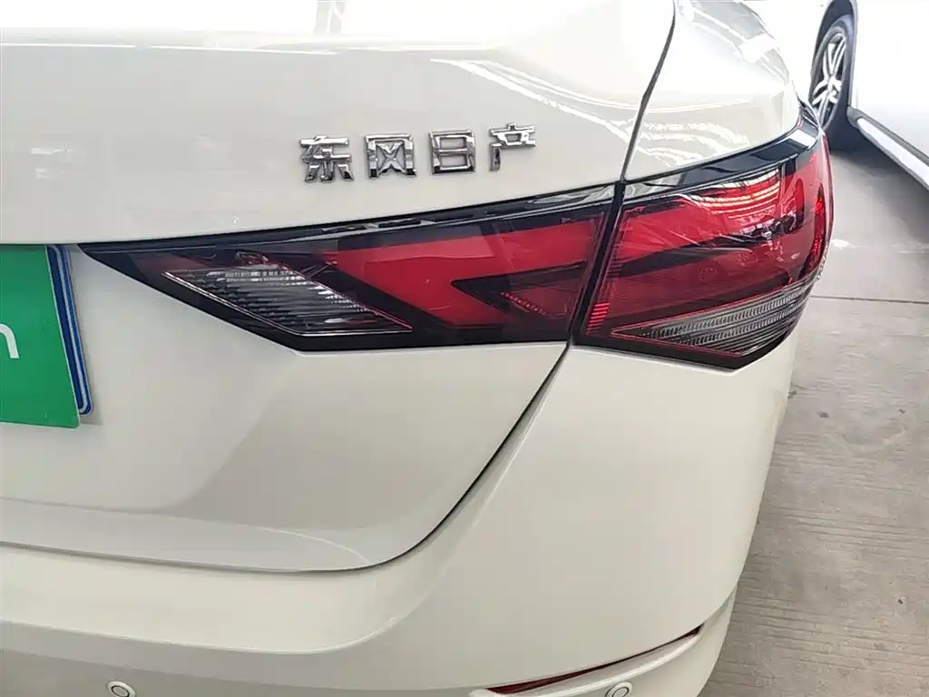 Nissan Sylphy 2022 — фото 8