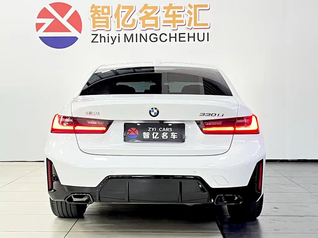 BMW 3 Series 2025 — фото 14