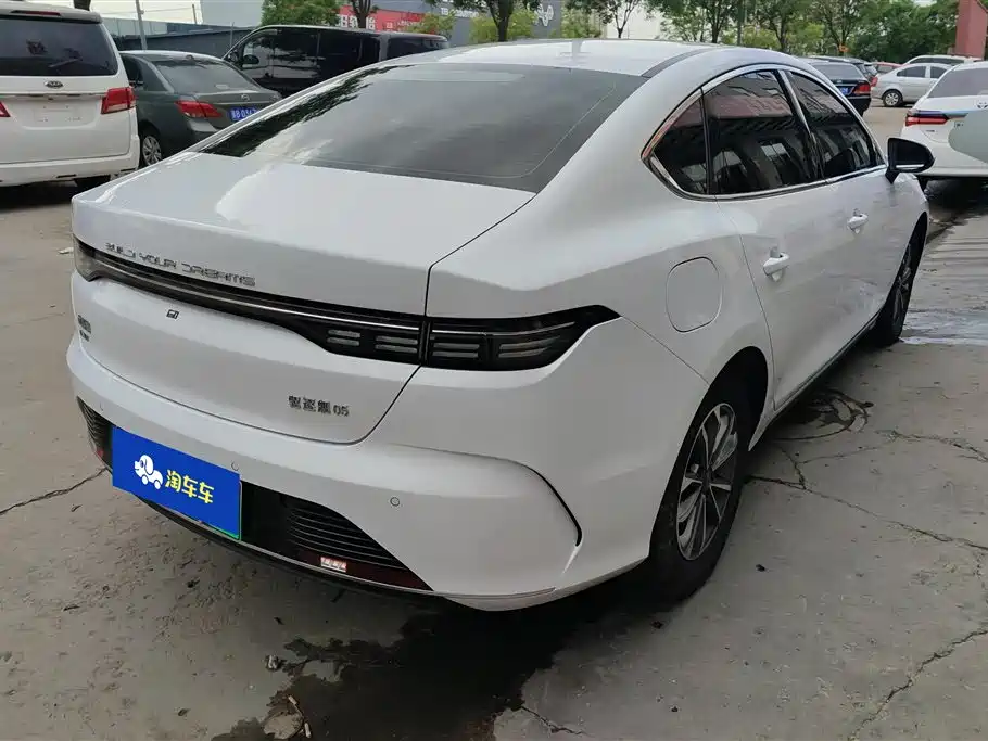 BYD Destroyer 05 2025 — фото 3