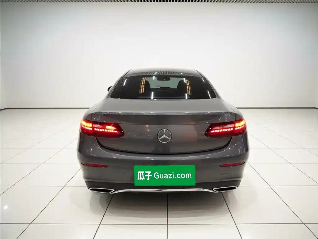 Mercedes-Benz E-Class 2022 — фото 4