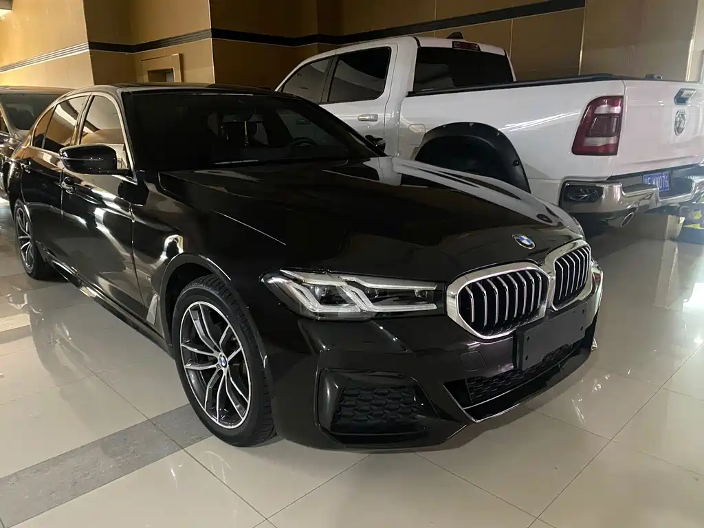 BMW 5 Series 2022