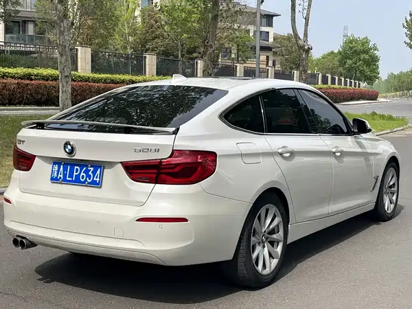 BMW 3 Series GT 2017