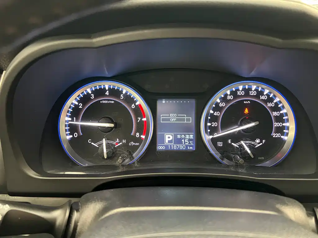 Toyota Highlander 2015 — фото 29