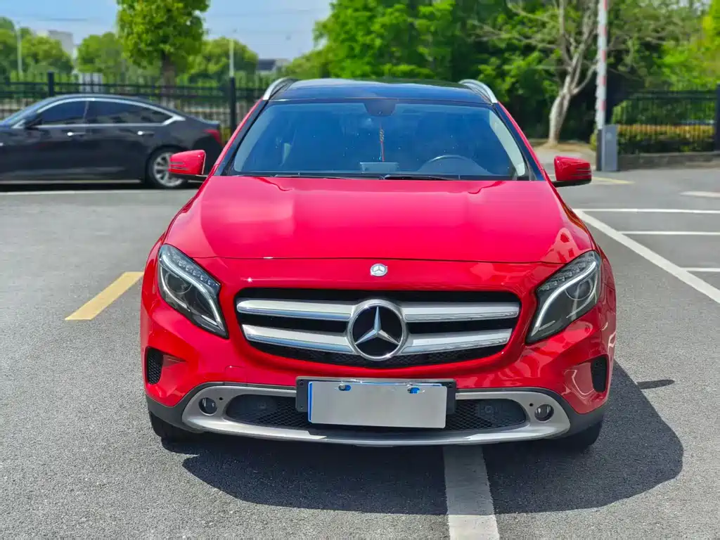 Mercedes-Benz GLA 2015 — фото 2
