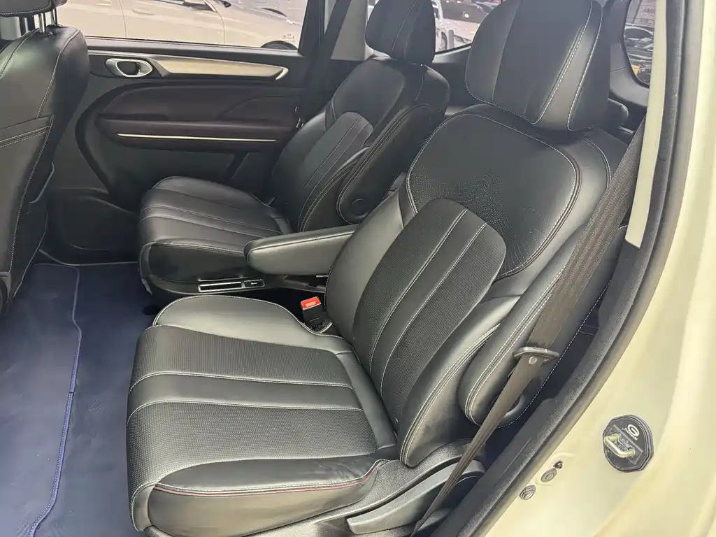 GAC Motor Trumpchi M6 2025 — фото 14