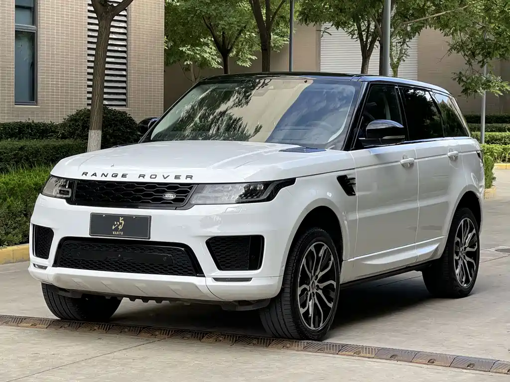 Land Rover Range Rover Sport 2021 — фото 1
