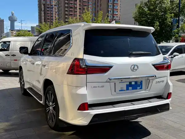 Lexus Hennessey 2018