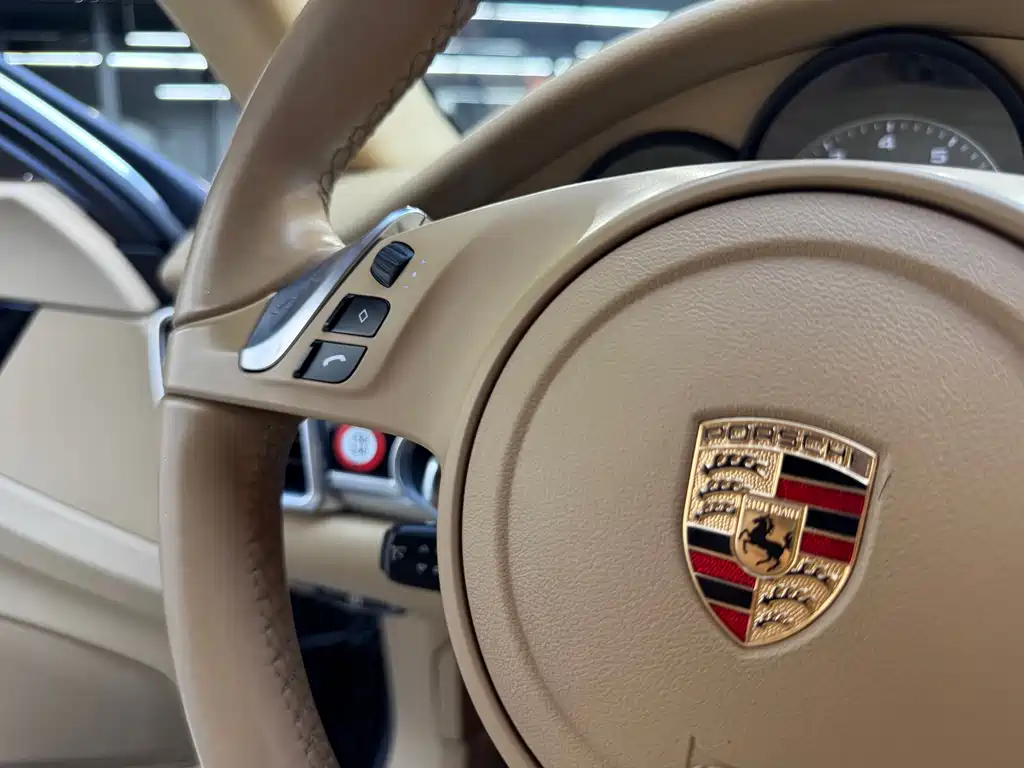 Porsche Panamera New Energy 2017 — фото 11