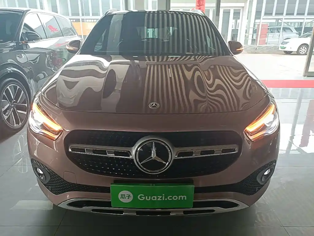 Mercedes-Benz GLA 2023