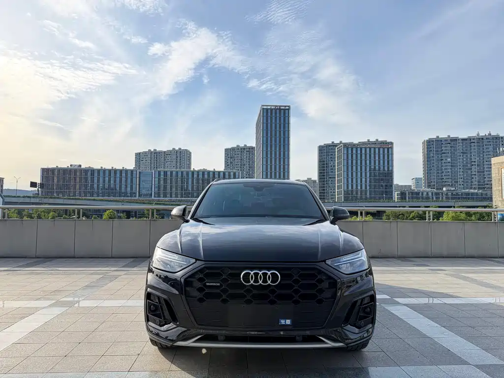 Audi Q5L 2023 — фото 2