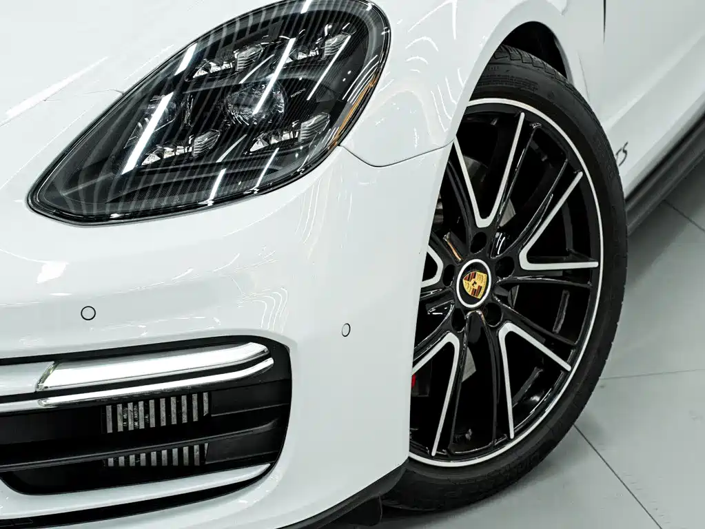 Porsche Panamera 2023 — фото 7