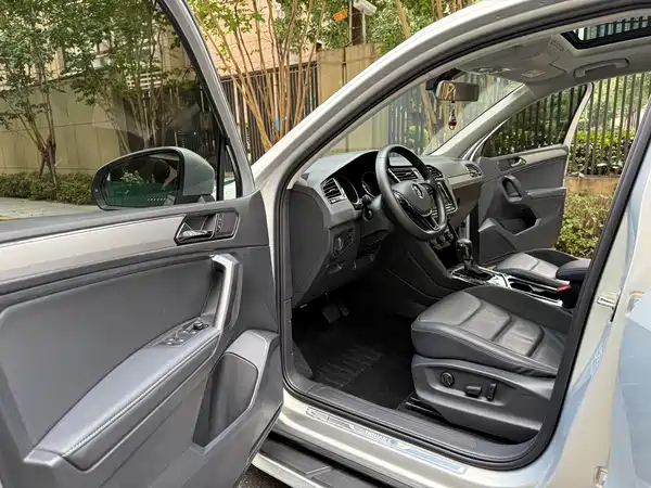 Volkswagen Tiguan L 2019