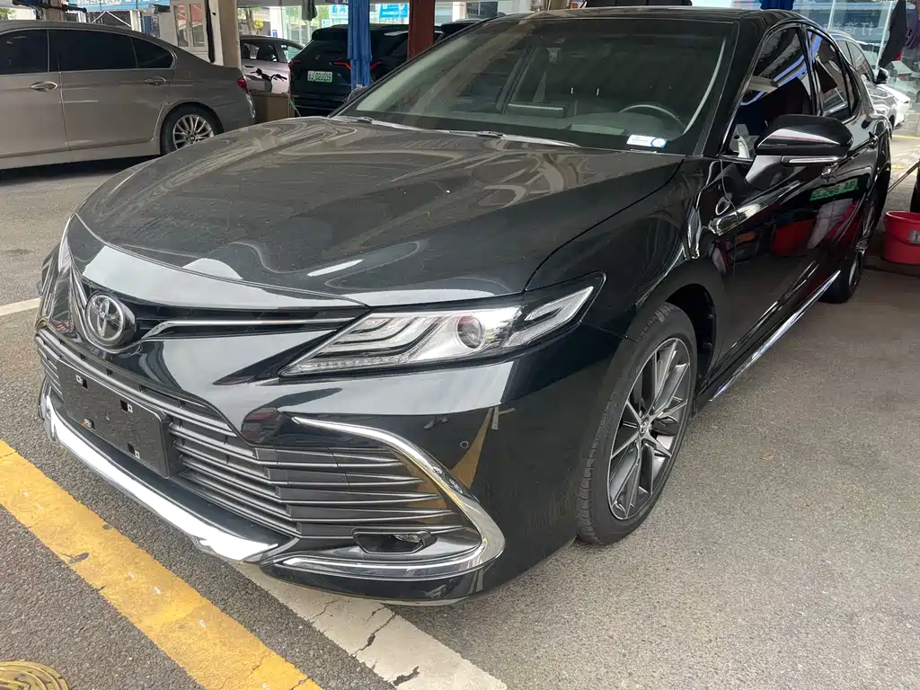 Toyota Camry 2023
