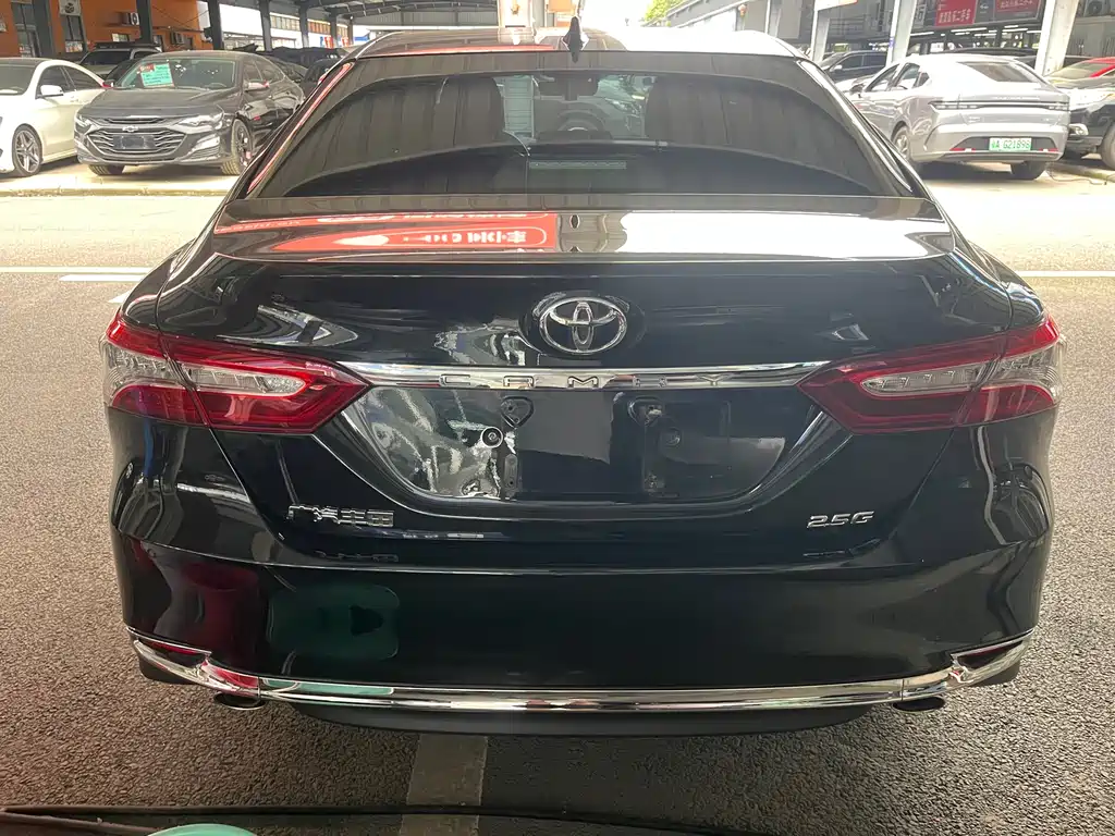 Toyota Camry 2023