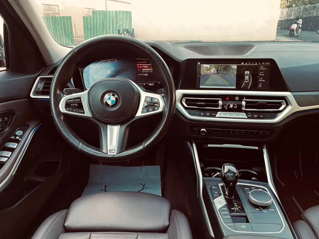 BMW 3 Series 2020 — фото 17