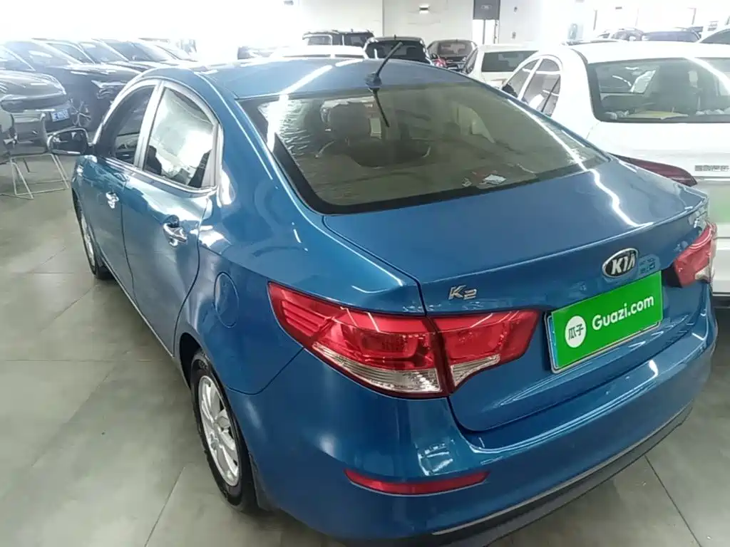 Kia K2 2015