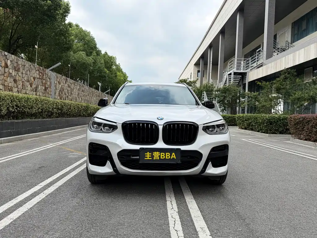 BMW X3 2021