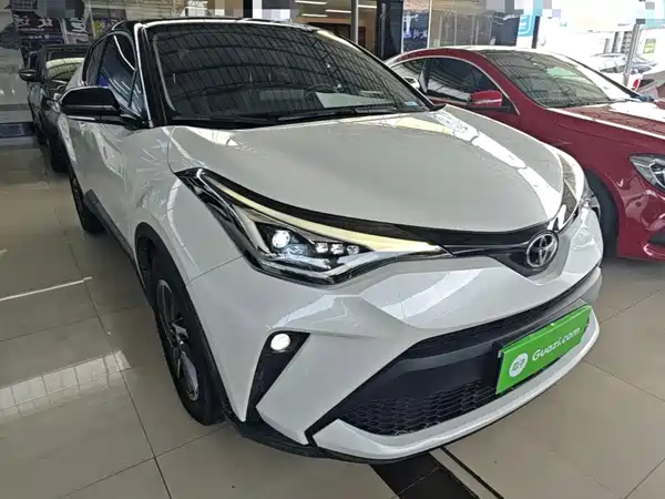 Toyota C-HR 2023