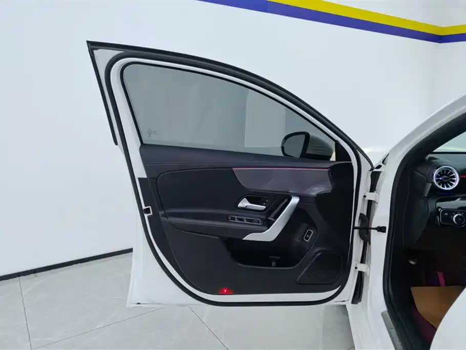 Mercedes-Benz A-Class 2022