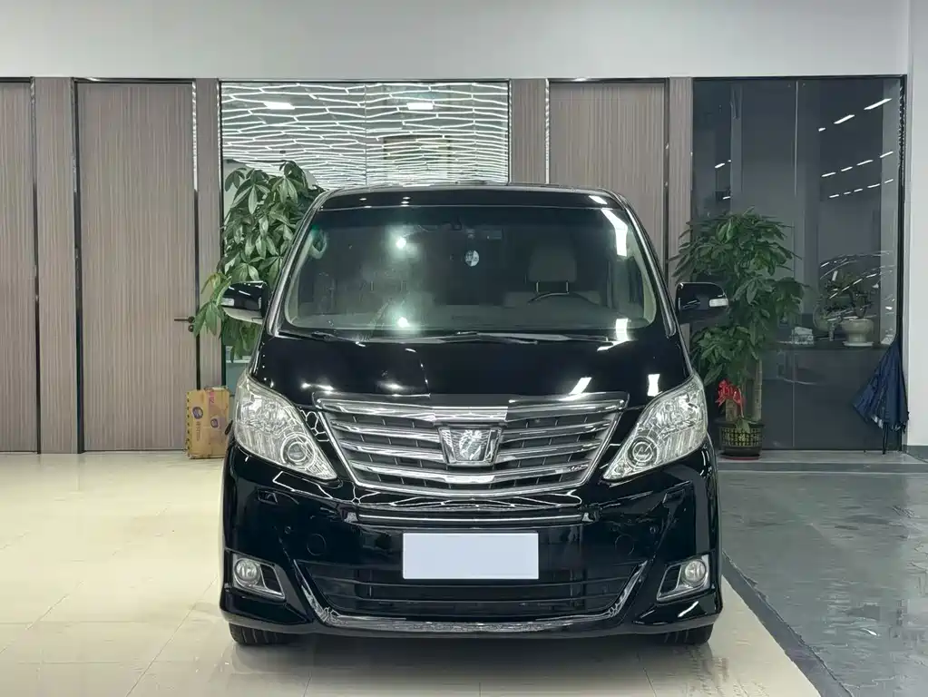 Toyota Alphard 2012 — фото 2