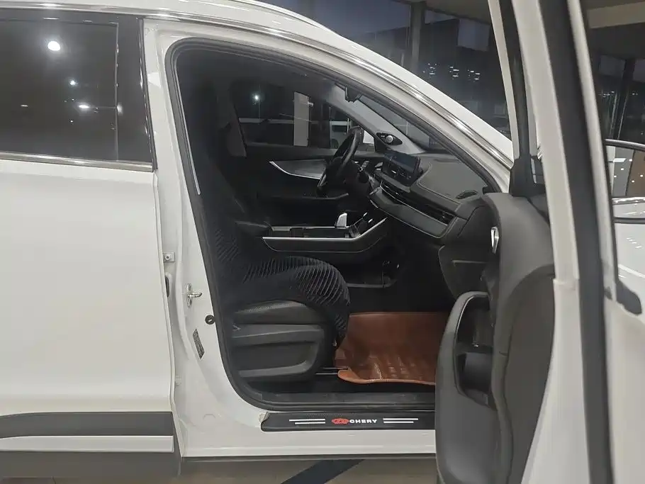 Chery Tiggo 7 PLUS 2022 — фото 8