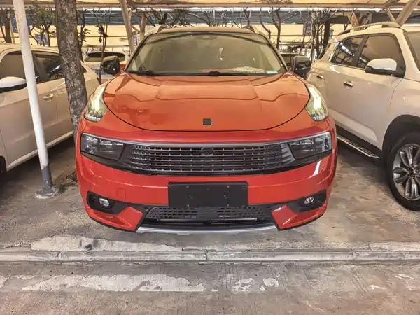 Lynk & Co 01 2018