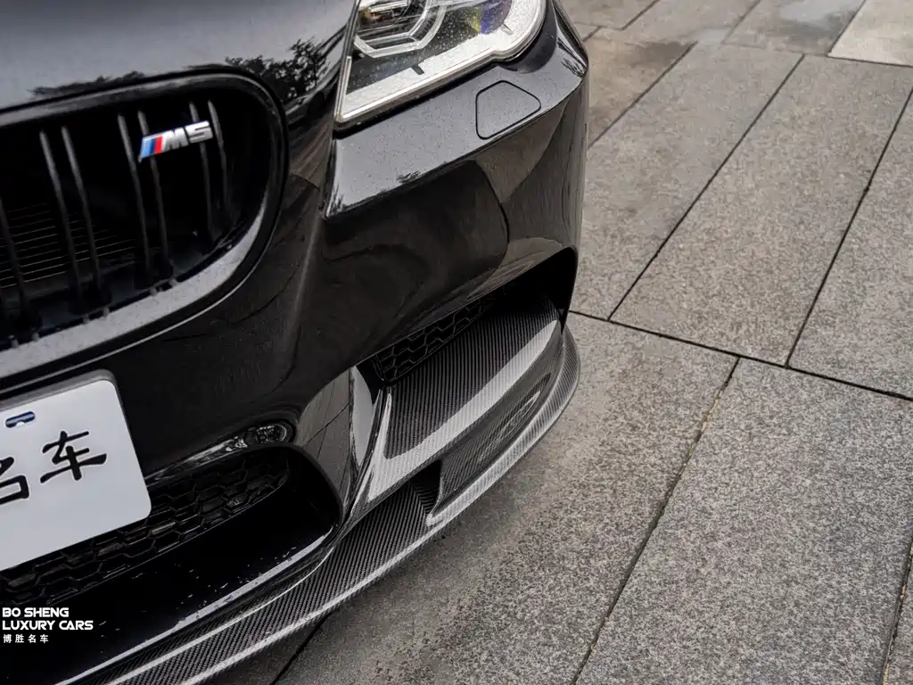 BMW M5 2017 — фото 19