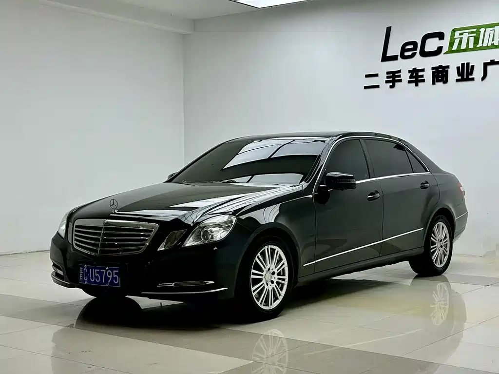 Mercedes-Benz E-Class 2013