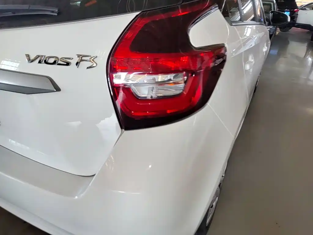 Toyota Vios FS 2021 — фото 8