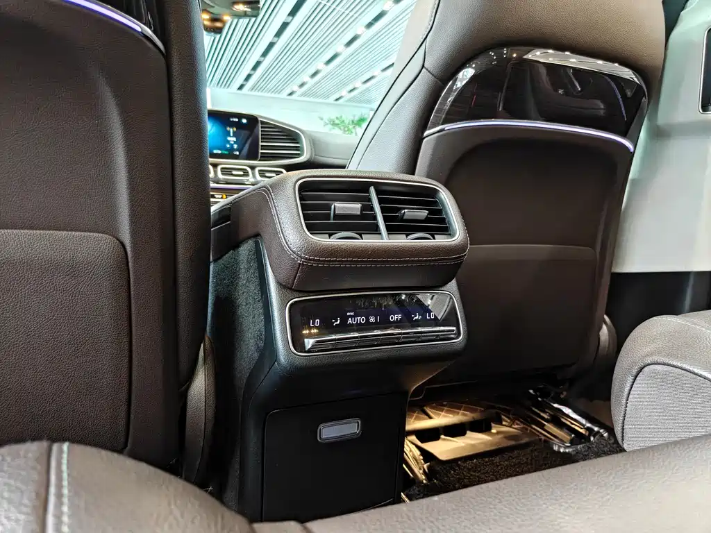 Mercedes-Benz GLS 2021 — фото 21