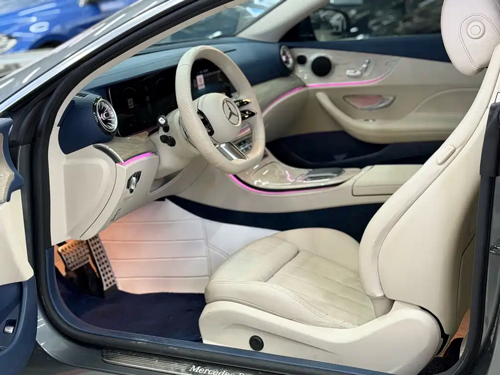 Mercedes-Benz E-Class 2023 — фото 9