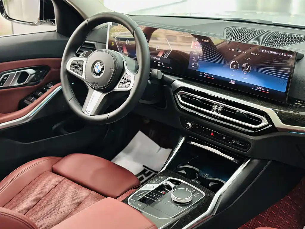 BMW 3 Series 2023 — фото 13