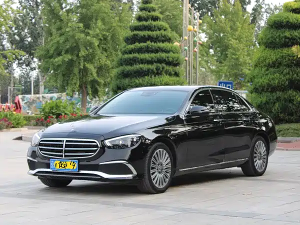 Mercedes-Benz E-Class 2021