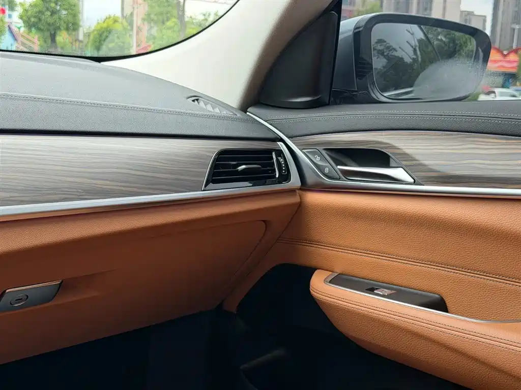 BMW 6 Series GT 2021 — фото 10