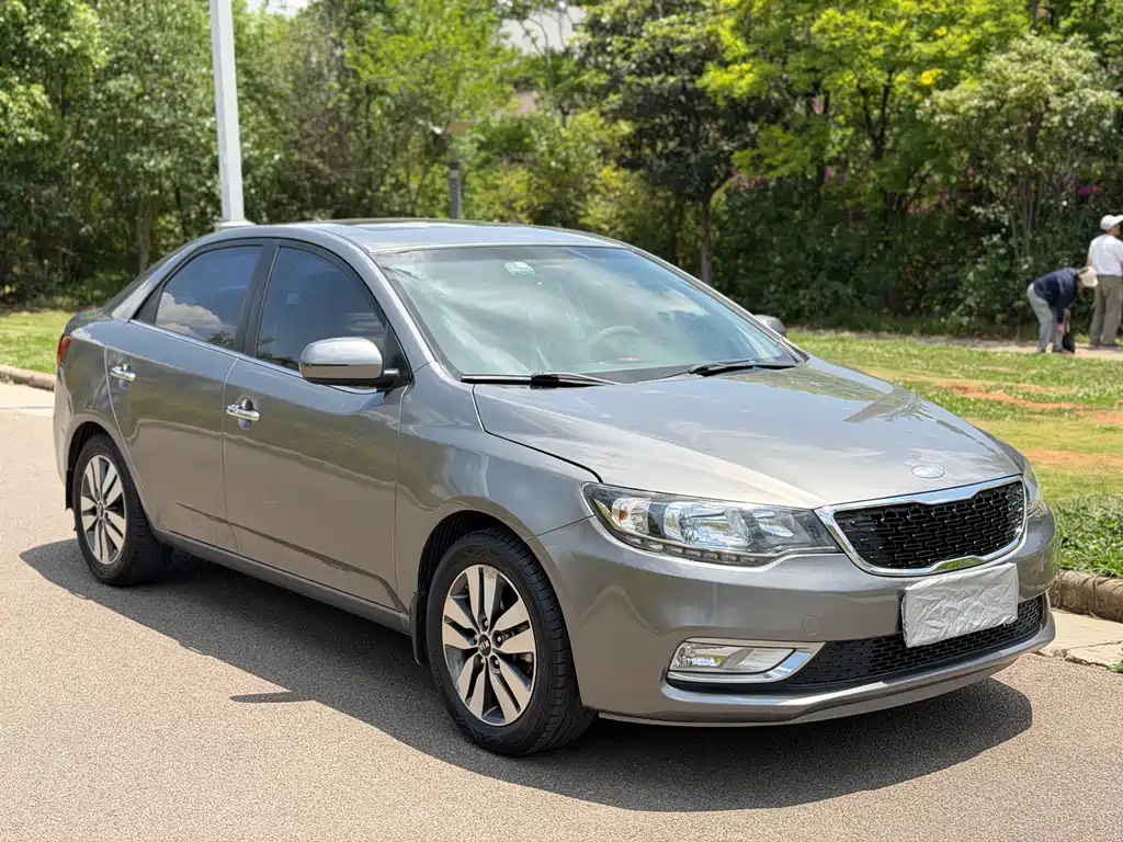 Kia Forte 2014 — фото 3