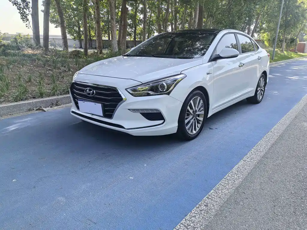 Hyundai Mistra 2017 — фото 1