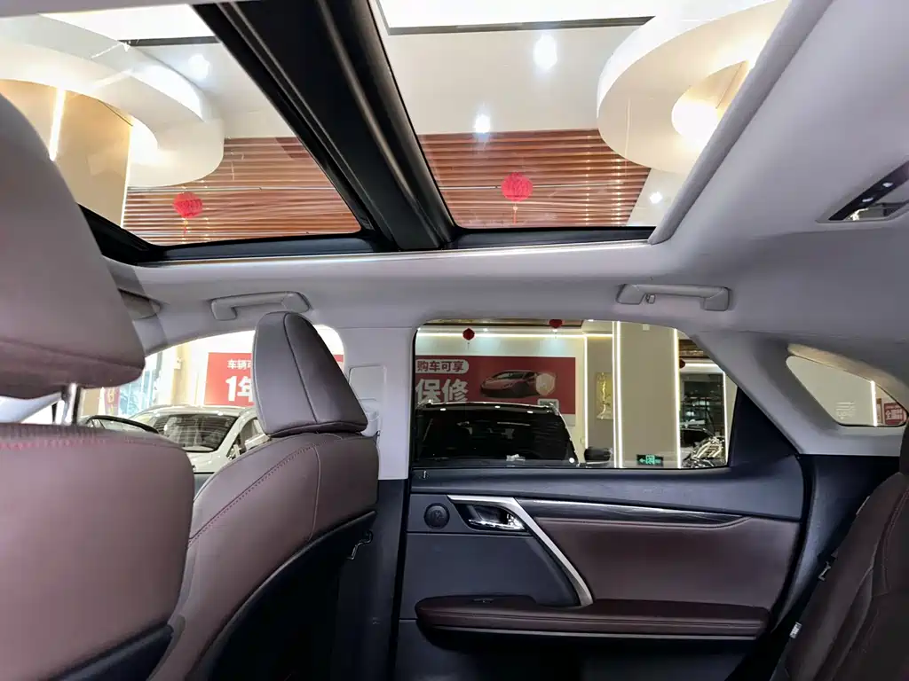 Lexus RX 2021 — фото 15