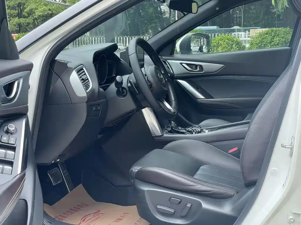 Mazda CX-4 2018