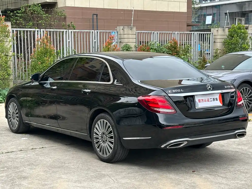 Mercedes-Benz E-Class 2020 — фото 7