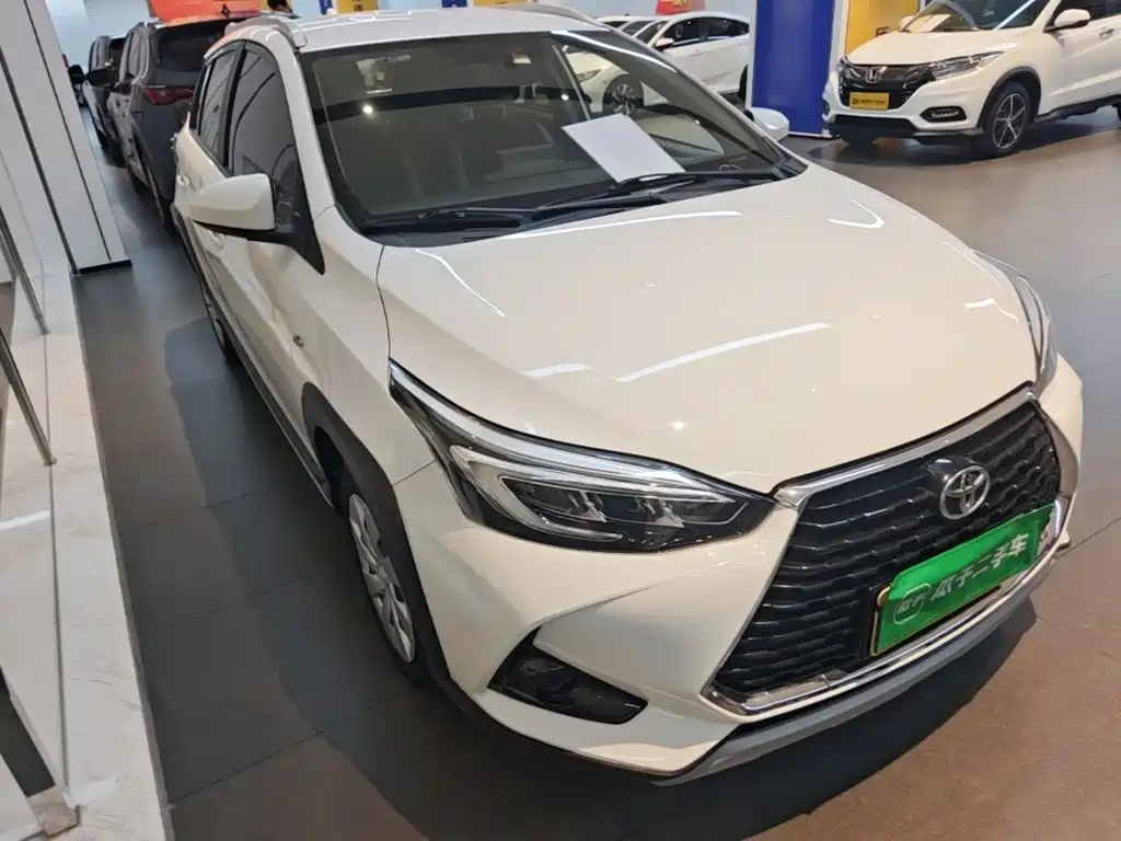 Toyota Yaris L 2020 — фото 4