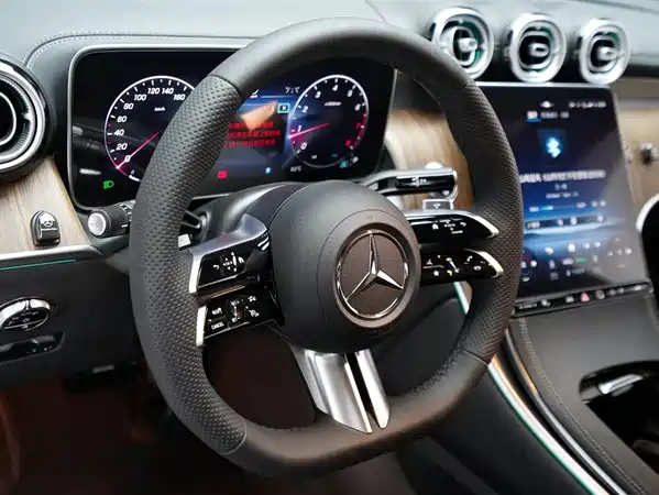 Mercedes-Benz GLC 2024
