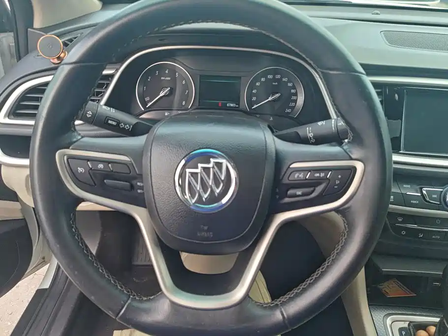 Buick Excelle 2019 — фото 15