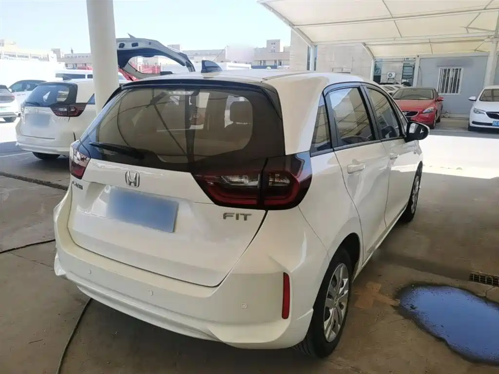 Honda Fit 2023 — фото 7