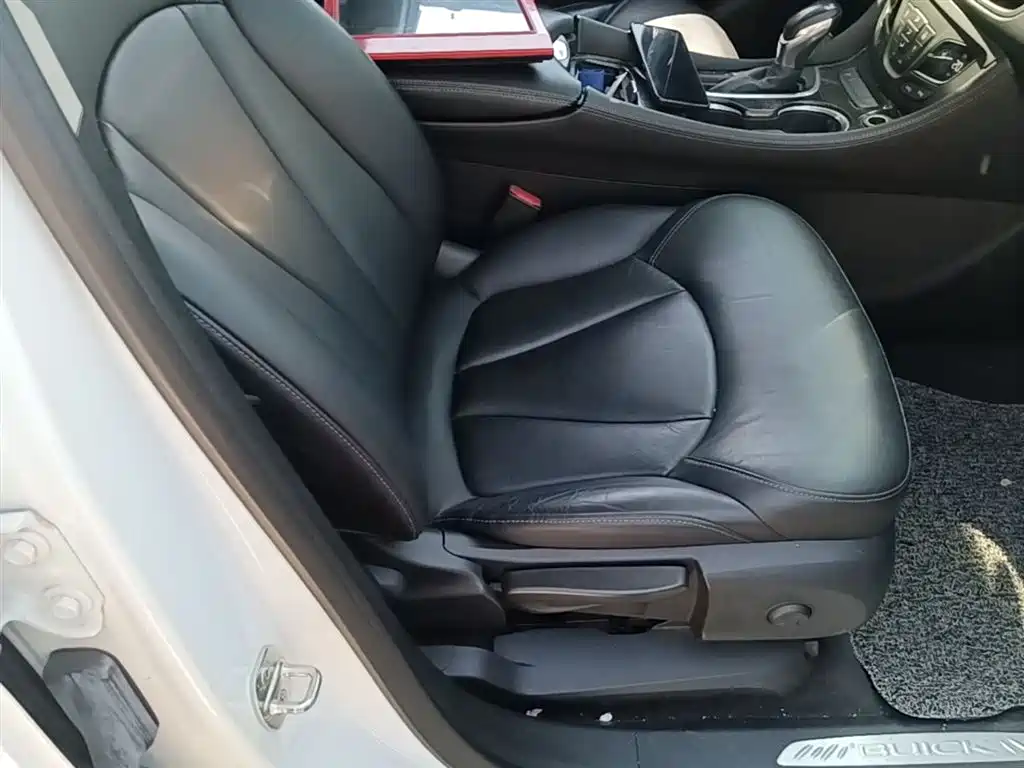 Buick Envision Plus 2021 — фото 25